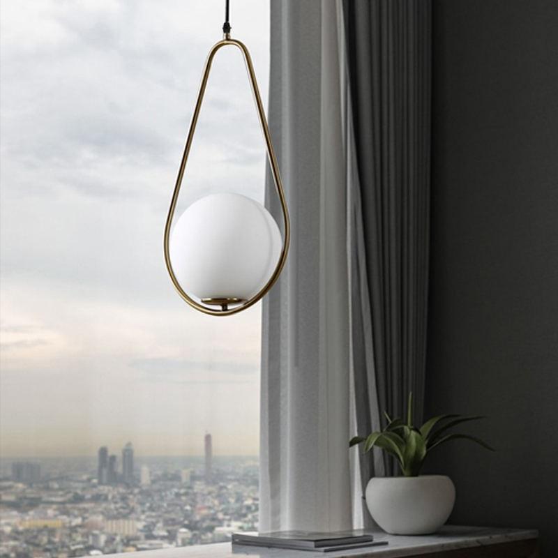 Boyd - Glass Ball Pendant Light photo - LIGHTING Ecrudeco