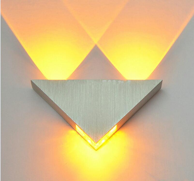 Triangle LED Wall Lamp 3W photo - LIGHTING Ecrudeco